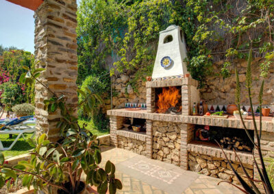 The barbecue area at Casa Buganvilla, Órgiva