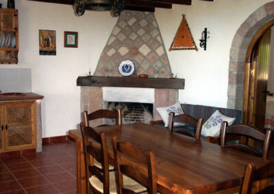 The dining area at Casa de la Monja, Villanueva de la Concepción