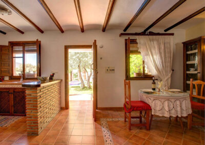 The dining area at Casa Encantadora, Órgiva