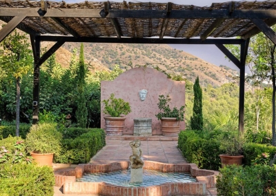 The gazebo & gardens at Casa Feliz, Frigiliana