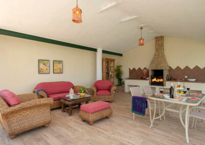 The outdoor living, barbecue & dining area at Casa Maria, Ronda