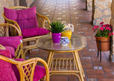 The covered terrace at Casa Montaña, Gaidovar