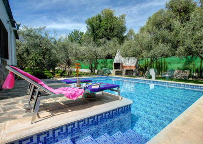 The swimming pool at Cortijo Las Gallinas, Órgiva