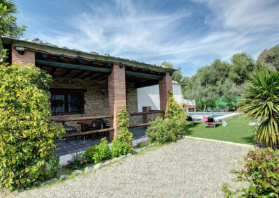 The parking area at Cortijo Las Gallinas, Órgiva