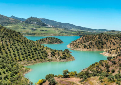 El Huertecillo, El Gastor overlooks the magnificent Embalse de Zahara lake