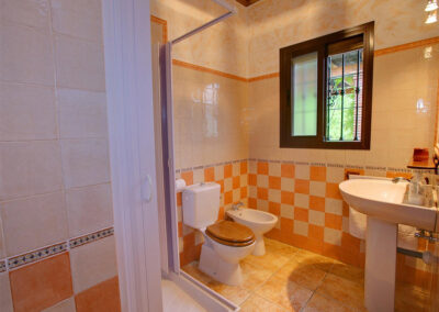 Bedroom #3 en-suite at El Nogal, Ronda