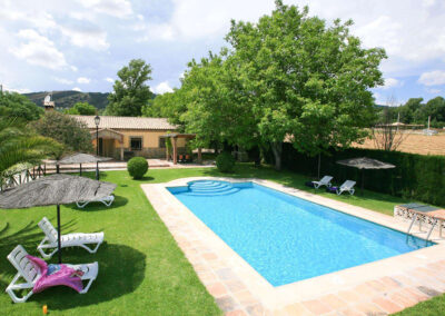 The swimming pool & garden at El Nogal, Ronda