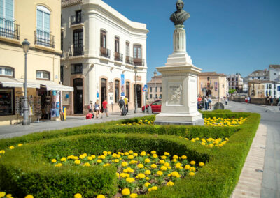 Ronda's historic town centre is a ten-minute drive from El Nogal, Ronda