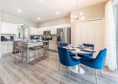 The dining area at Emerald Island Resort 18, Kissimmee