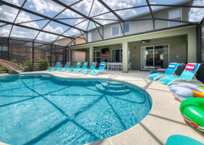 The swimming pool at Emerald Island Resort 18, Kissimmee