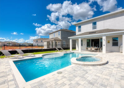 The swimming pool & spillover tub at Encore Resort 394, Kissimmee