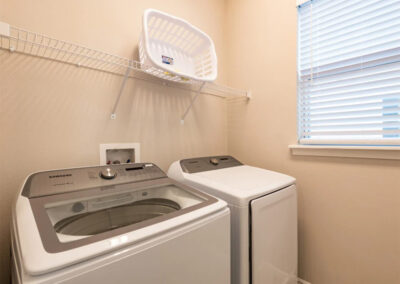 The laundry room at Encore Resort 443, Kissimmee
