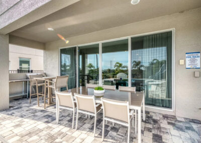 The covered lanai & alfresco dining area at Encore Resort 443, Kissimmee