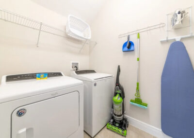 The laundry room at Encore Resort 550, Kissimmee