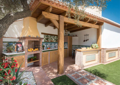 The outdoor kitchen & barbecue area at La Alegria, Órgiva