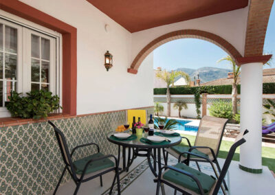 The patio & alfresco dining area at La Alegria, Órgiva