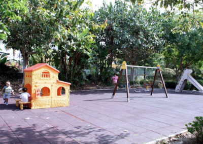 The children's play area at La Dama De Noche, Nueva Andalucía