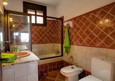 The bathroom at La Olgava, El Jaral