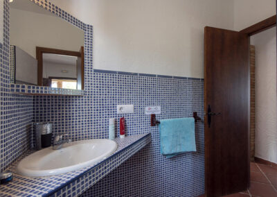 The bathroom at La Zarza, El Gastor
