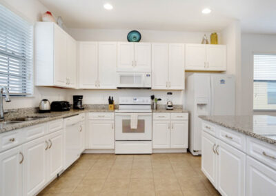 The kitchen at Providence Resort 61, Davenport, Orlando