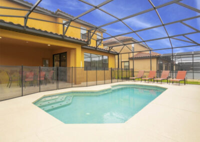 The swimming pool at Providence Resort 61, Davenport, Orlando