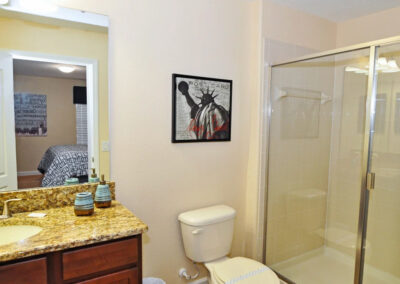 Bedroom #5 en-suite at Providence Resort 9, Davenport