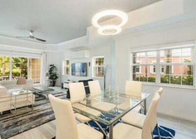 The dining area at Reunion Resort 395, Reunion, Orlando