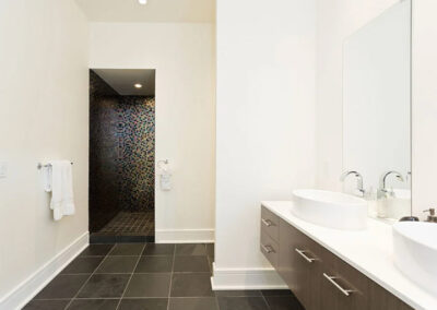 Bedroom #2 en-suite at Reunion Resort 95, Reunion