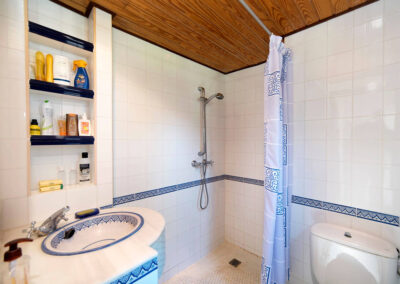 The shower room at Sierravista, Órgiva