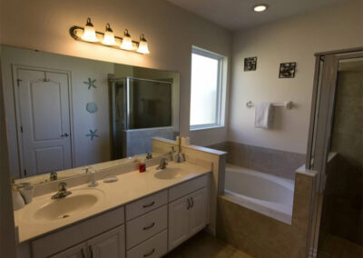 Bedroom #1 en-suite at Solterra Resort 131, Davenport