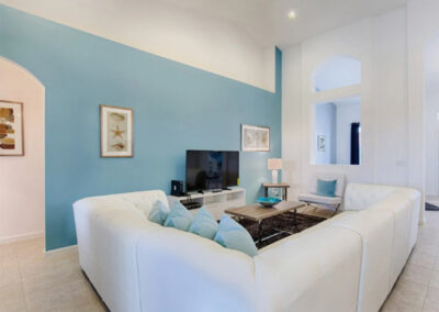 The living room at Solterra Resort 36, Davenport, Orlando