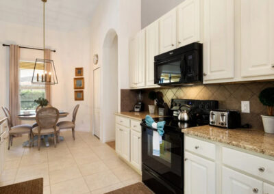 The kitchen at Solterra Resort 390, Davenport, Orlando
