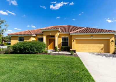 Solterra Resort 390 is an attractive four bed, three bath villa for ten in Davenport with lovely private pool & games room. The resort has an incredible water park with Lazy River, cabanas & clubhouse restaurant / bar. Disney (15 minutes), golf, shops & dining nearby.
