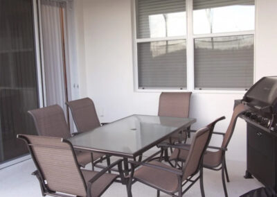 The covered lanai & barbecue area at Sonoma Resort 4, Kissimmee, Orlando