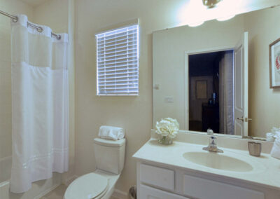 Bedroom #2 en-suite at Sonoma Resort 41, Kissimmee, Orlando