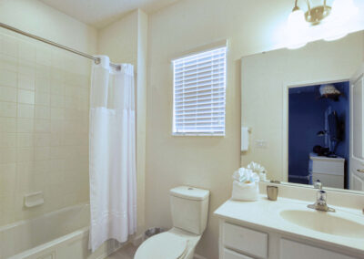 Bedroom #6 en-suite at Sonoma Resort 41, Kissimmee, Orlando