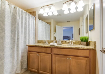 Bedroom #2 en-suite at Storey Lake Resort 3, Kissimmee