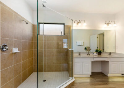 Bedroom #2 en-suite at Veranda Palms 1, Kissimmee