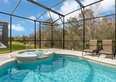 The spillover tub & swimming pool at Veranda Palms 1, Kissimmee