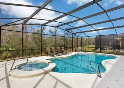 The spillover tub & swimming pool at Veranda Palms 1, Kissimmee