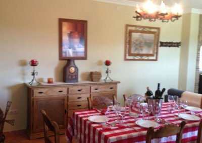 The dining area at Villa Antisa, Villanueva de la Concepción