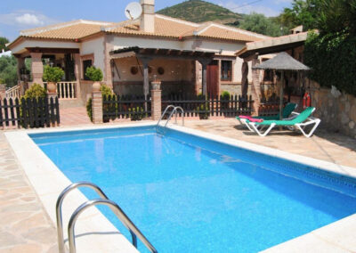 The swimming pool at Villa Antisa, Villanueva de la Concepción