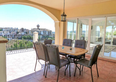 The outdoor dining area at Villa Eneldo, Fuengirola