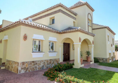 The front garden at Villa Eneldo, Fuengirola