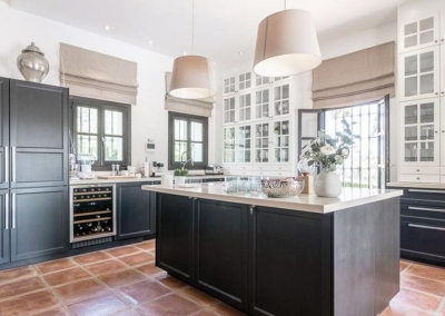 The kitchen at Villa Halcones, Les Belvederes