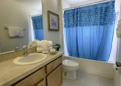 Bedroom #3 adjacent bathroom at Watersong Resort 32, Davenport