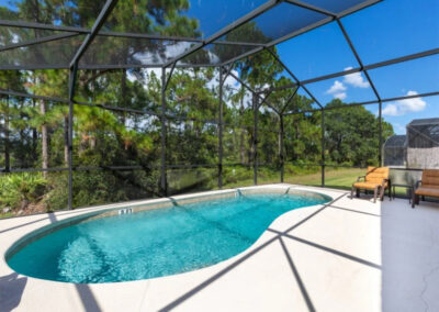 The swimming pool at Watersong Resort 50, Davenport