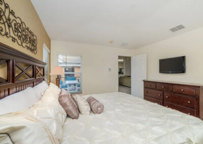 Bedroom #1 at Watersong Resort 81, Davenport