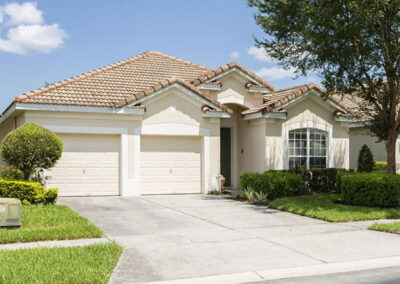 Windsor Hills Resort 515, Kissimmee is a spacious four bedroom, four bathroom villa with private pool & spa. Open plan living includes a granite kitchen. Ideal for families with two themed bedrooms & games room. Gated resort close to Disney with water park, gym & clubhouse.