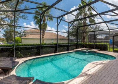 The swimming pool & spillover tub at Windsor Hills Resort 602, Kissimmee